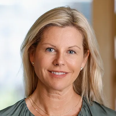 Claudia Schmid